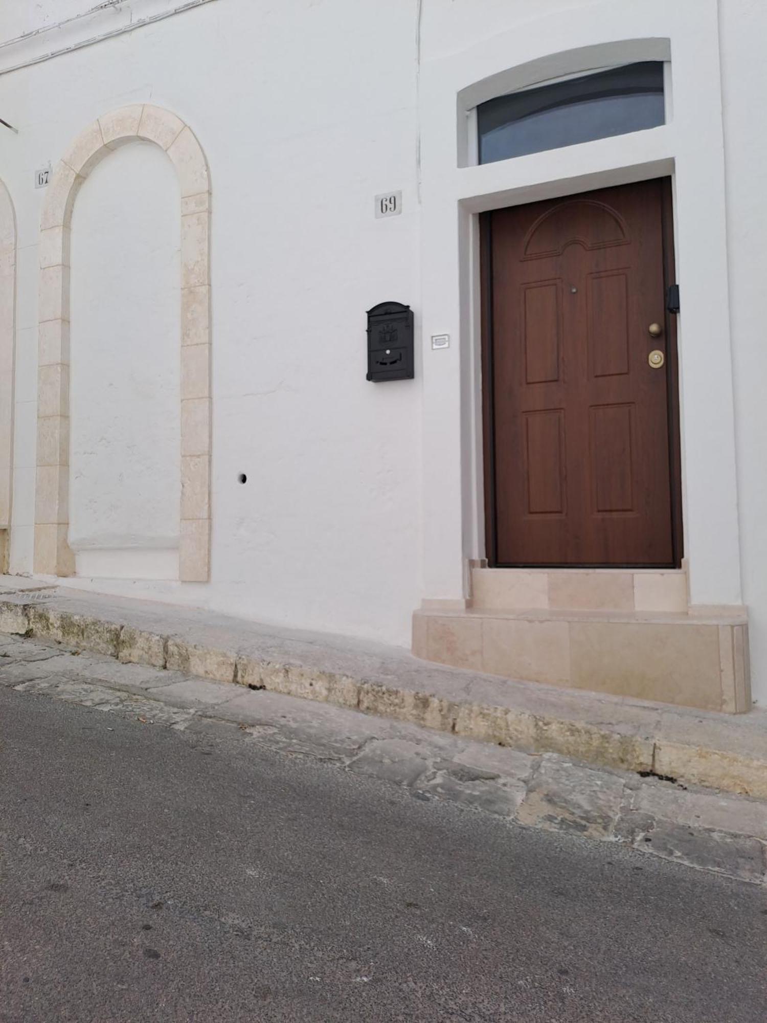 Hotel Petrakis House à Ostuni Extérieur photo