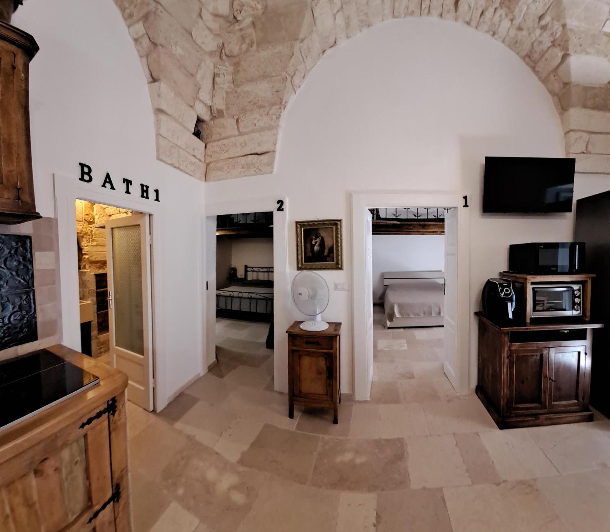 Hotel Petrakis House à Ostuni Extérieur photo